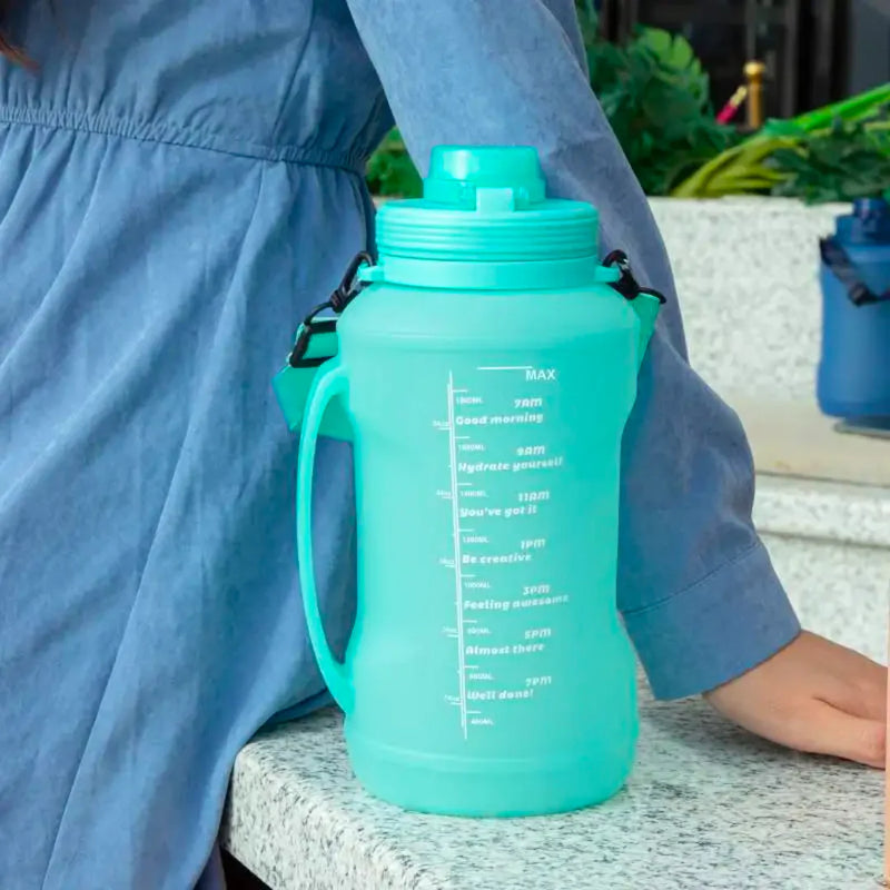 MY DAILY JUG™ COLLAPSIBLE WATER BOTTLE