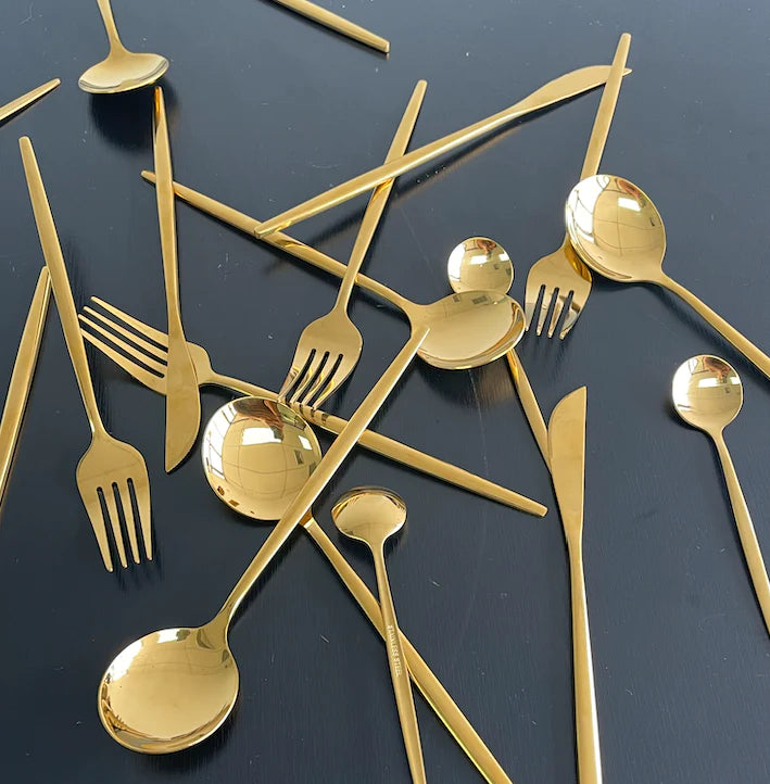 RoyalGleam™ - Luxury Flatware Set