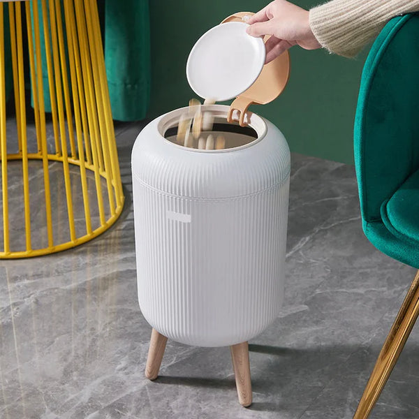 AutoSense™ - Motion-Activated Luxury Trash Bin
