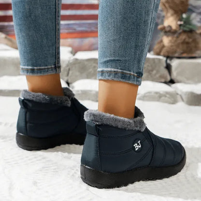 GlideComfort™ - Women's warm sheepskin-lined boots